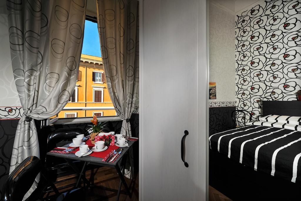 Bed and Breakfast Da Augusto Řím Pokoj fotografie